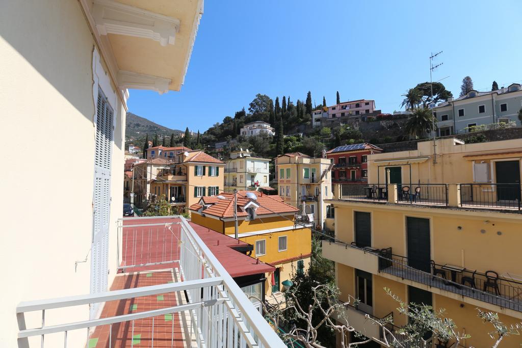 Hotel Villa Amelia Alassio Kamer foto